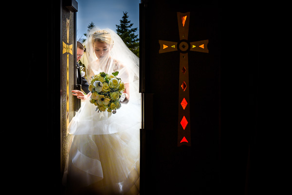 Top rated wedding photographers: Nick and Kelly Photography
